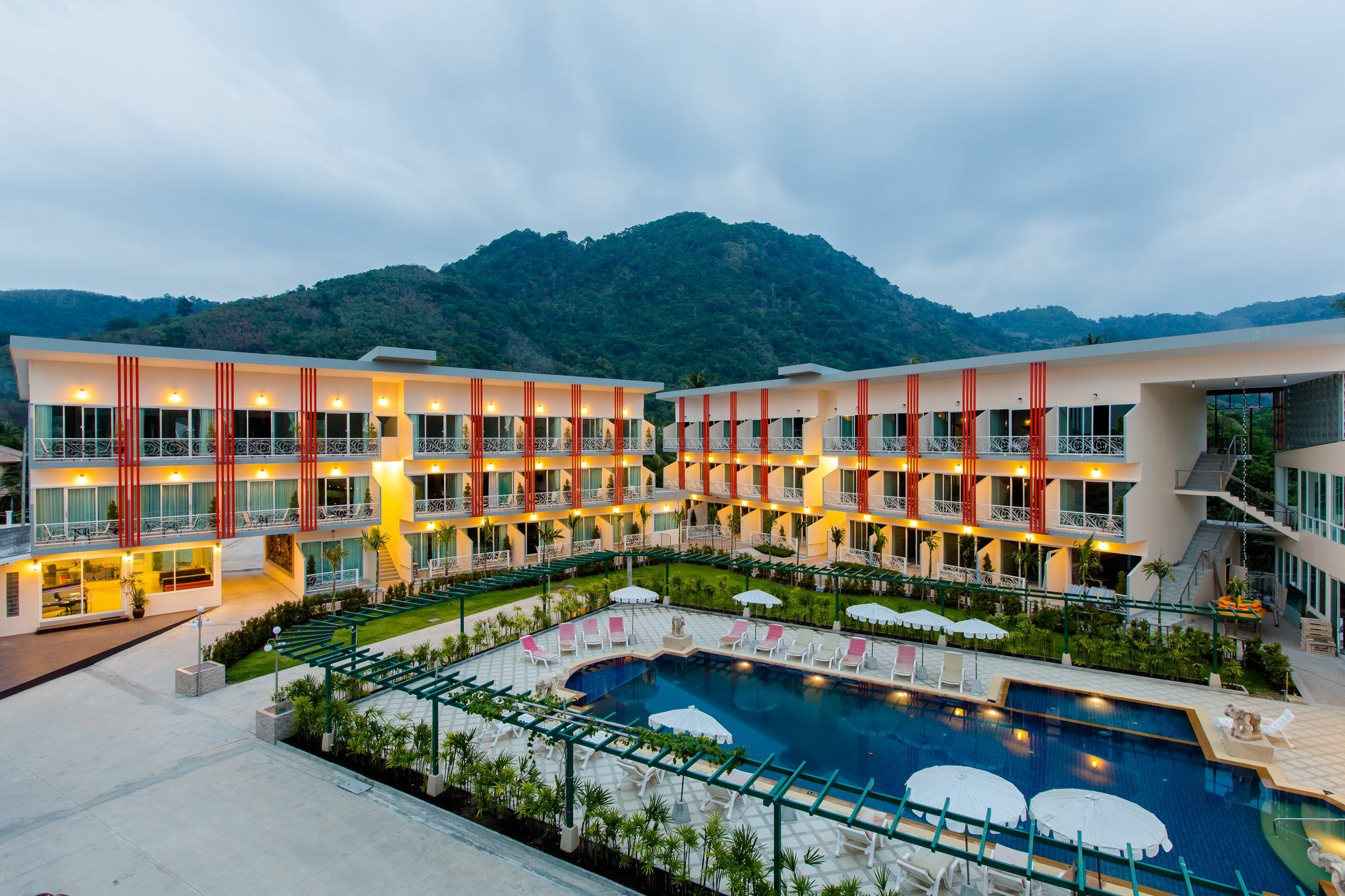 Trend Kamala Resort Exterior foto